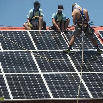 Tjeckien lägger till 484 MW solenergi under Q1 och Q2 2024